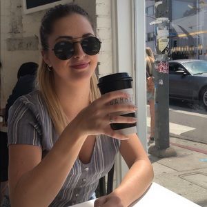 Meet your Posher, Allie